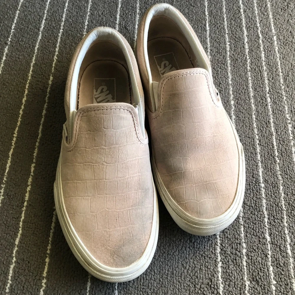 LAST CHANCE Vans Pink Leather Slip On - Picture 1 of 10